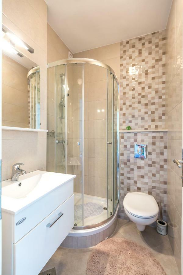 Apartment Majda Макарска Екстериор снимка